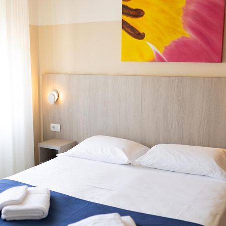 Hotel Mare Live Lido di Jesolo Exterior foto